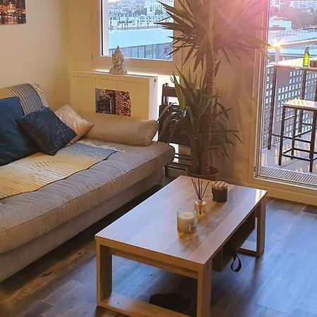 Cosy Appartement Avec Balcon Expose Sud Fresnes  Exteriör bild